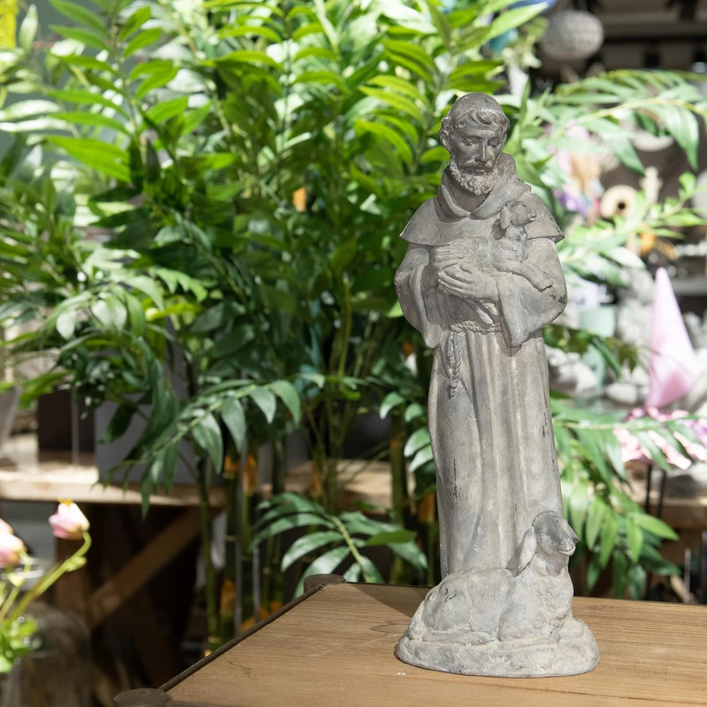 🐑 Vintage Religious Decor 🕯️ Guardian for Yard Patio Entryway Home Blessing 🏡